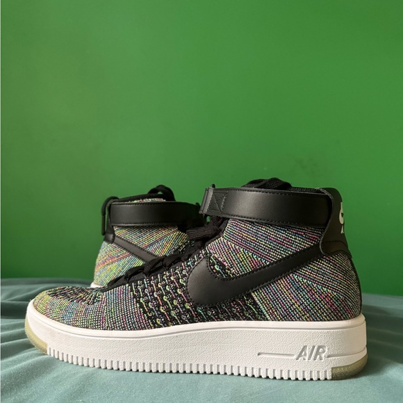 Nike Air Force Ultra Flynit Mid Size 10